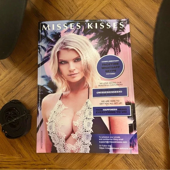 Misses Kisses Moderate Frontless & Backless Bra Plunging Necklines & Backless - Picture 7 of 11